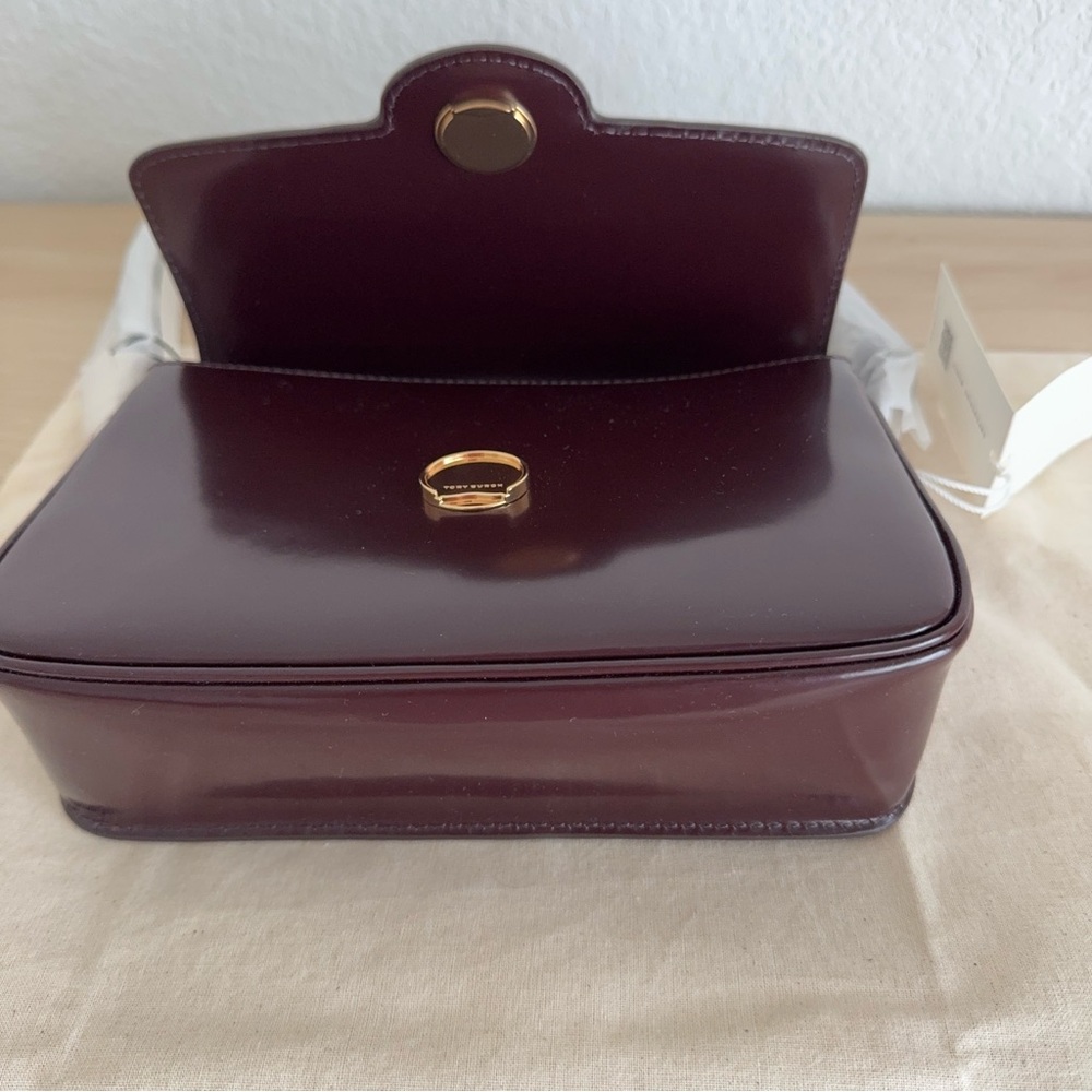 ☀️NEW☀️ Tory Burch Robinson Spazzolato Shoulder Bag Burgundy - Picture 5 of 14